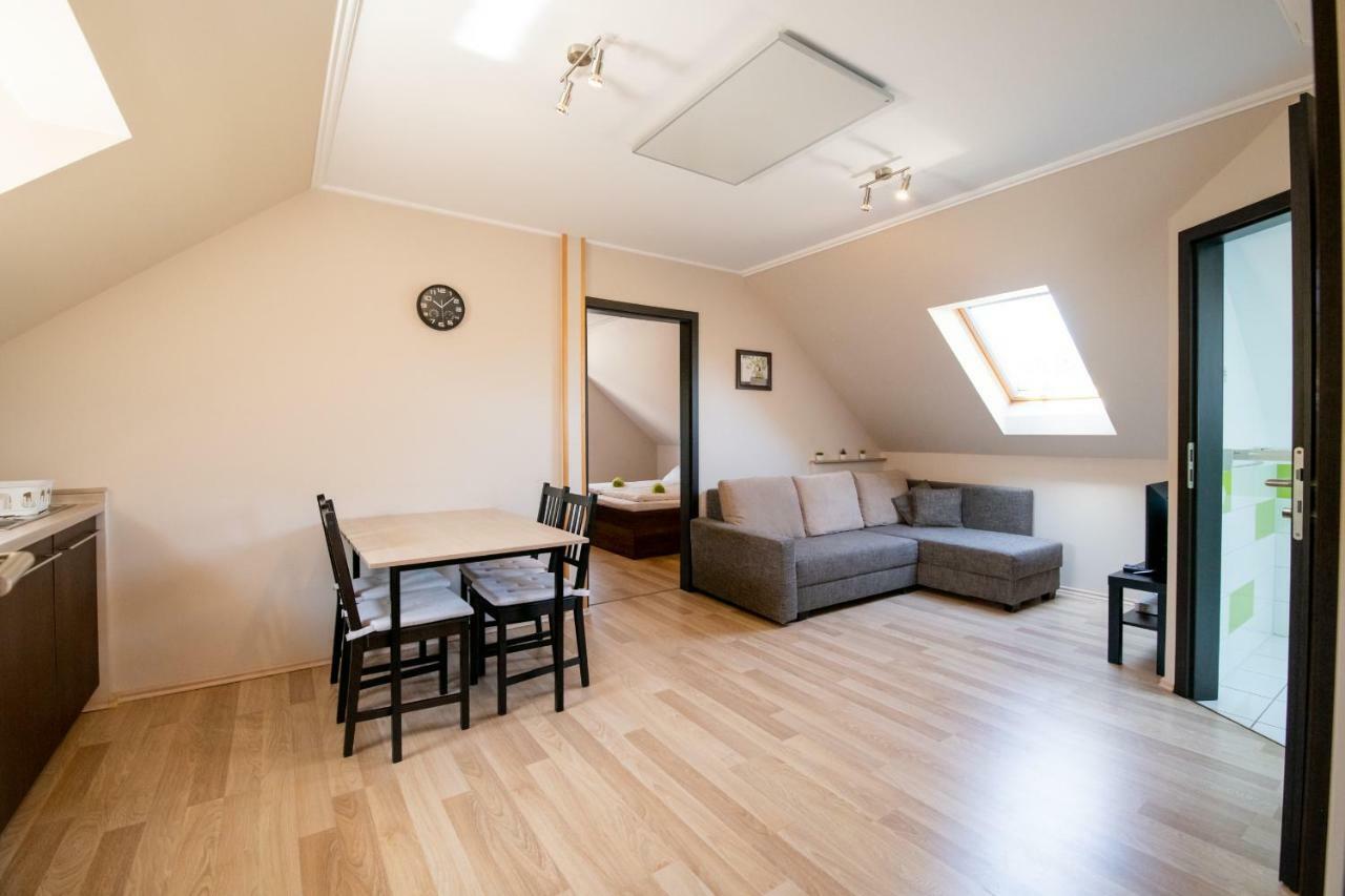 Dunazug Apartmanhaz