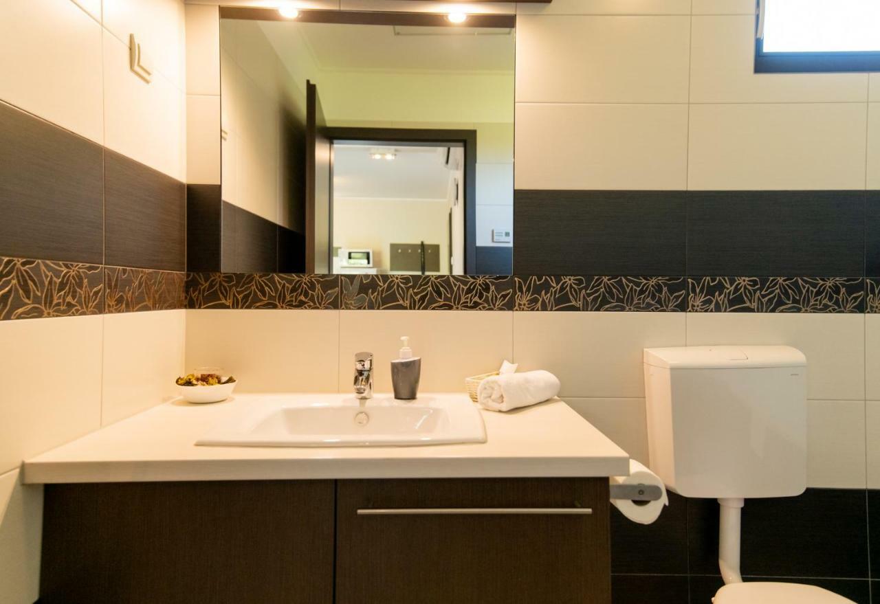 Dunazug Apartmanhaz Apartment Domos